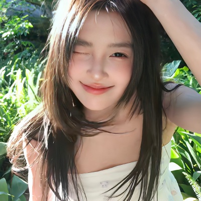 小清新绿色治愈风女生头像