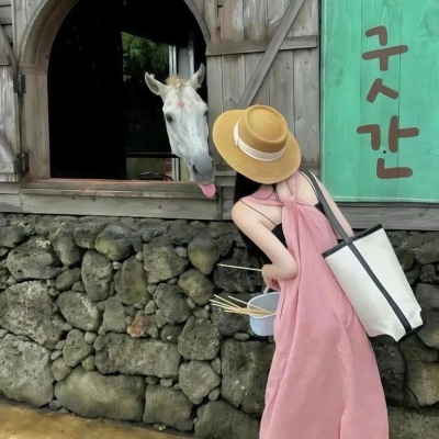 20岁美女照片头像