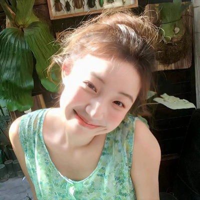 小众女头+背景图加头像全套