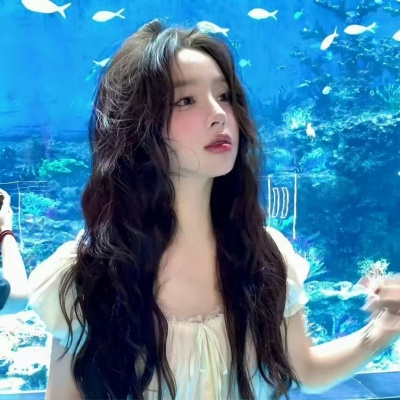 超美蓝色系女生头像