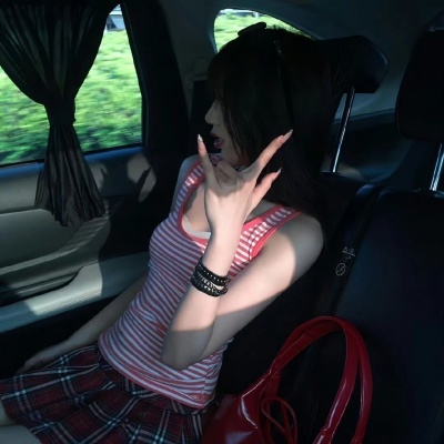 高级感小众ins头像女