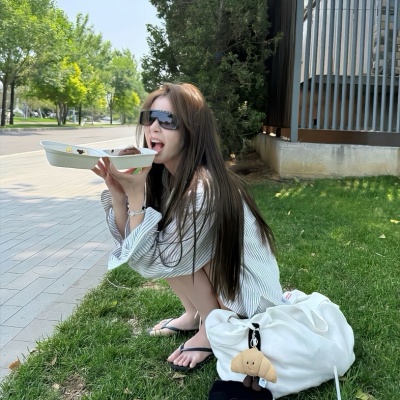 ins风真人女生头像
