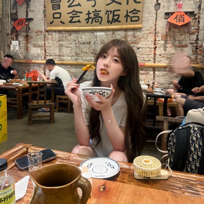 可爱有趣小众女生头像