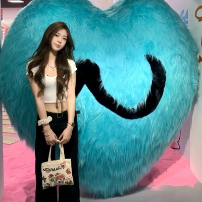 高审美一男一女单人ins情头