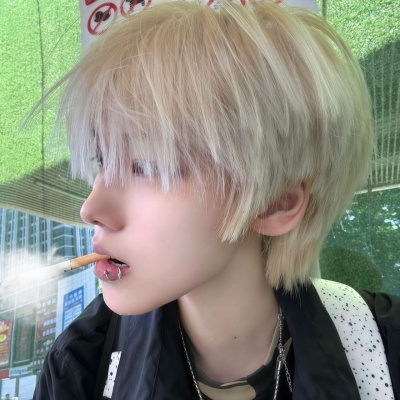 2026年ins热门男生头像