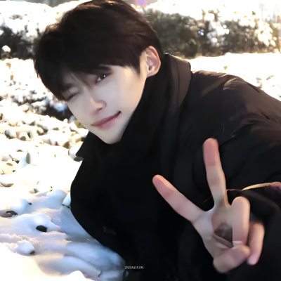 2026热门小清新帅气男生头像