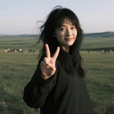 优质一男一女清新情侣头像