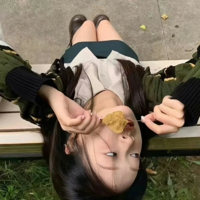 超好看ins情头一左一右