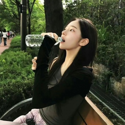 2026必存ins高级感气质女头