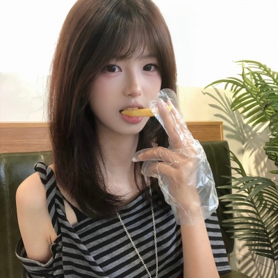 温柔丧系灰调ins女头