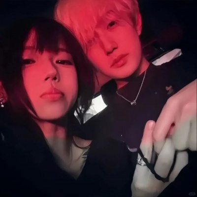 2026年爆款ins真人情头一对两张