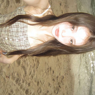 ins清冷高级感女生头像