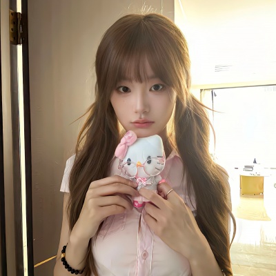 高级感复古滤镜女生头像