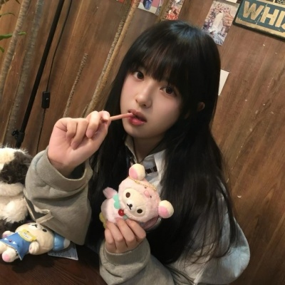 2026最新真人女生可爱风头像