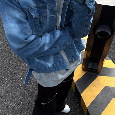 高冷风男生头像