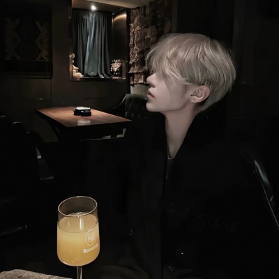 青春小众帅气男头