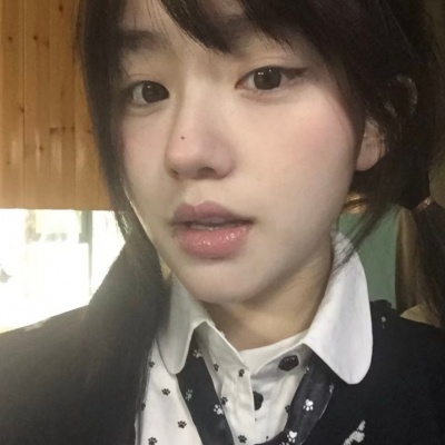温柔丧系灰调ins女头
