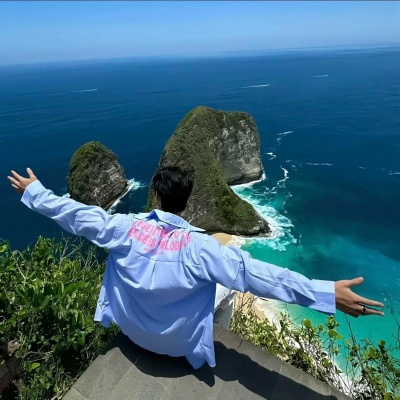 ins唯美风景背影男头