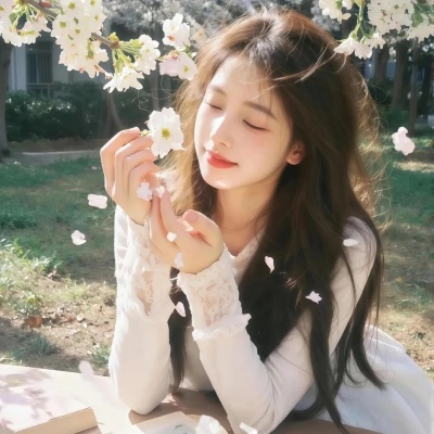 阳光明媚氛围感女生头像