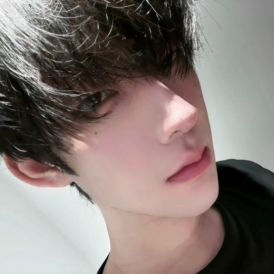 ins氛围超绝男生头像