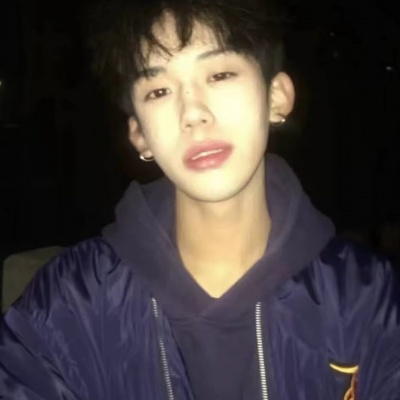 2026新款ins风男生头像