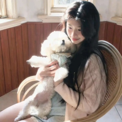 冷门却耐看的小众女生头像