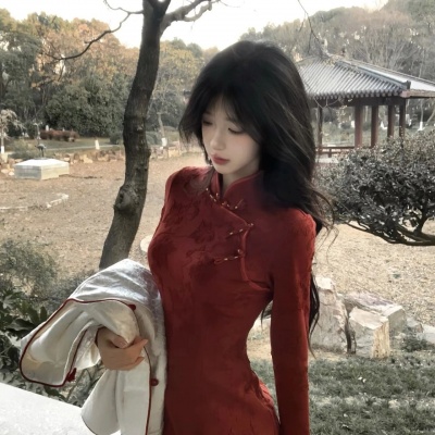 国风旗袍女生头像