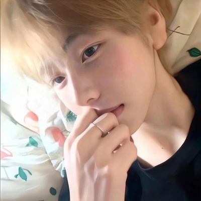 2026热门男生帅气头像