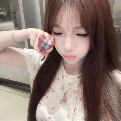 小众氛围感真人女头