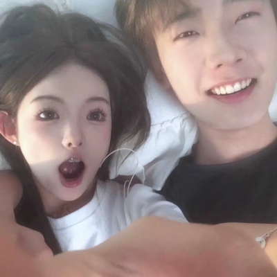 双人可爱小众情侣头像