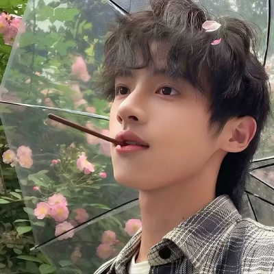 一左一右超甜氛围情头