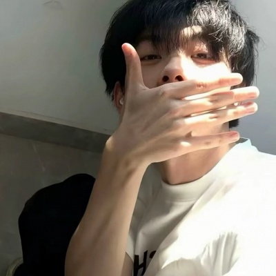 2026小众青春帅气男生头像
