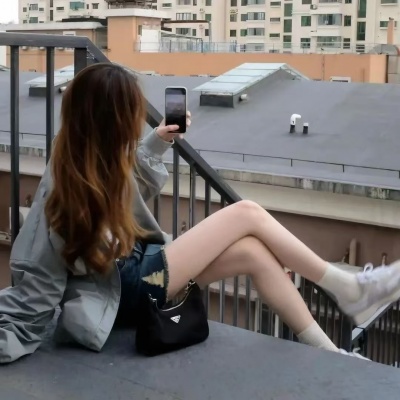 2026超火氧气女头