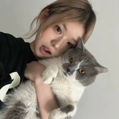 温柔丧系灰调ins女头