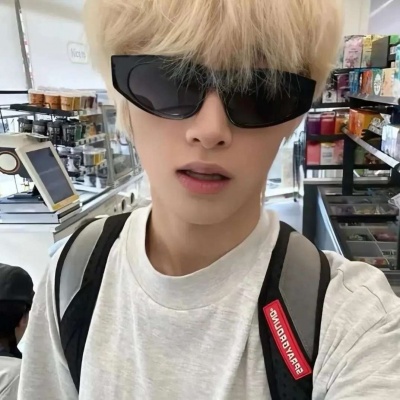 2026热门个性青春男生头像