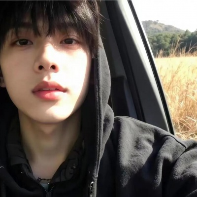 2026热门个性青春男生头像