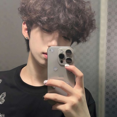 2026年ins热门男生头像