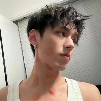 2026最火情侣图片头像