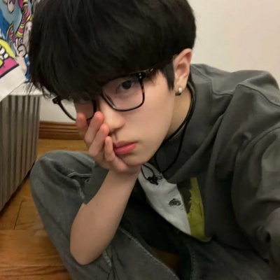 青春小众帅气男头