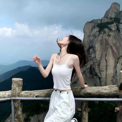 贵气千金风女神头像