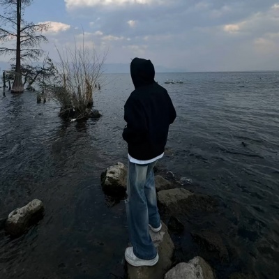 2026热门真人男头像