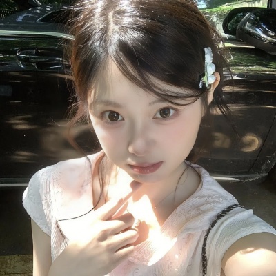 冷门却耐看的小众女生头像