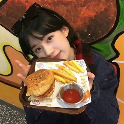 2026年必存真人女头