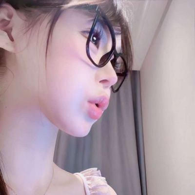 精选美女照片头像