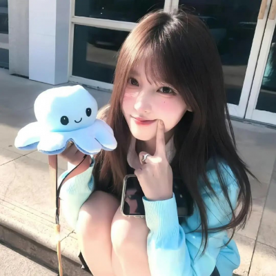 氛围感拉满的蓝色系女头