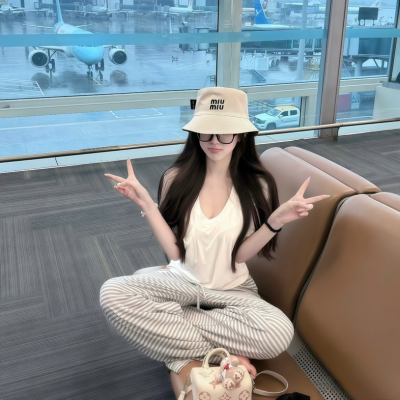 氛围感拉满的蓝色系女头