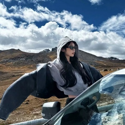 小众高级气质女生头像