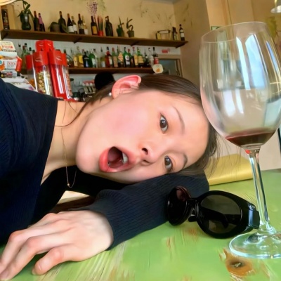 高颜值女生头像真人