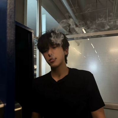 超酷ins风高级男生头像