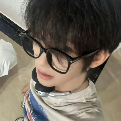 2026年ins热门男生头像